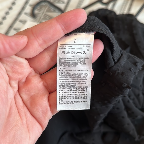 NWT Banana Republic Sheer Black Top szL - Picture 4 of 5